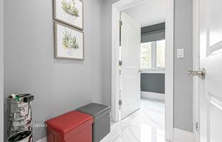 11-bedroom house in Scarborough for C$2,194,000