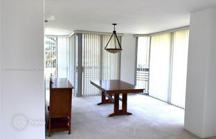 2-bedroom apartments in condo 126 m² in Aventura for $599,000