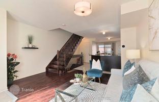 8-bedroom townhouse in North York for C$1,239,000