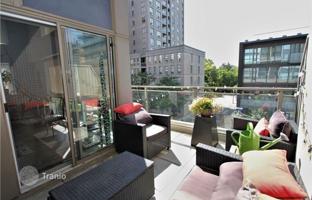 2-bedroom apartment in Merton Street for C$1,266,000