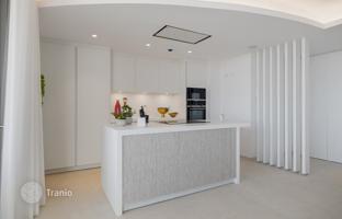 3-bedroom apartment in new building 124 m² in Benahavis for 1,275,000 €