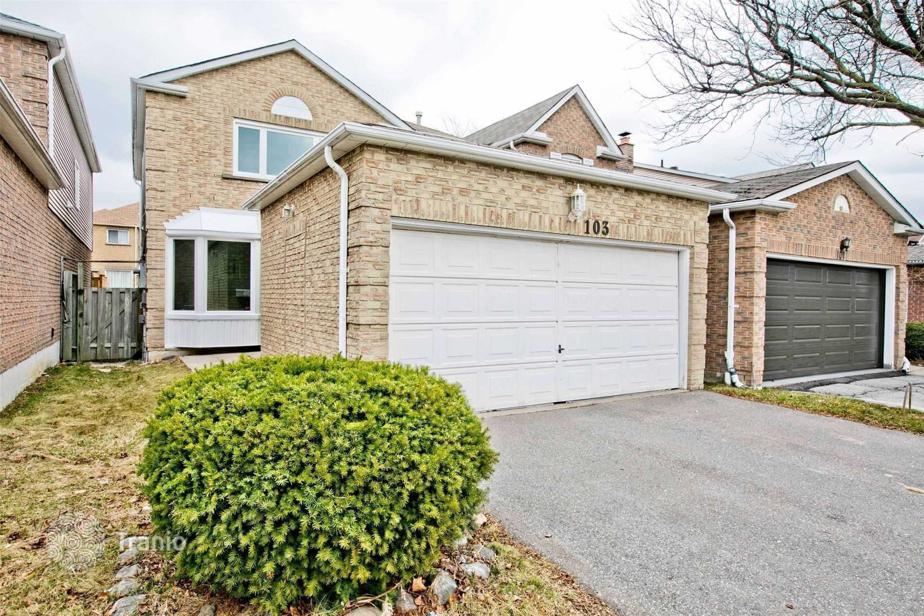 Townhome for sale in Scarborough, Canada — listing 1883499