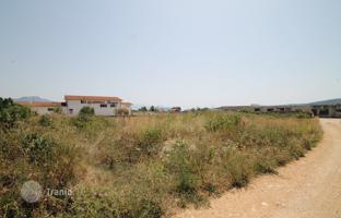 Land plot 4,910 m² in Plano for 687,000 €