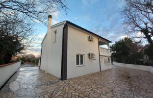 4-room house 165 m² in Pula for 380,000 €