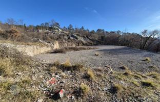 Land plot 1,049 m² in Primorje-Gorski Kotar County for 66,000 €