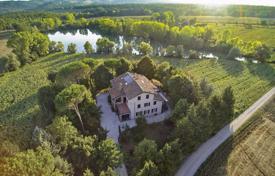 Restored estate with park and lake, Gubbio, Italy for 750,000 €