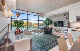 2-bedroom apartment in Broadview Avenue for C$1,068,000