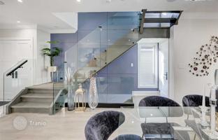 4-bedroom house in Etobicoke for C$2,469,000