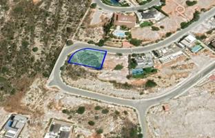 Land plot 869 m² in Mesa Geitonia for 550,000 €
