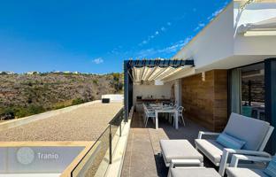 2-bedroom penthouse 165 m² in Alicante for 549,000 €