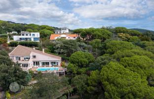 6-bedroom house 625 m² in Mataro for 785,000 €