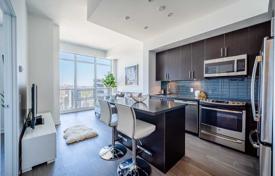 2-bedrooms apartment in Lake Shore Boulevard West, Canada for C$798,000