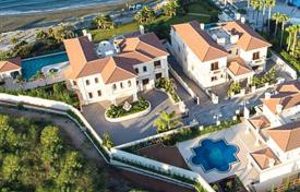 Five bedroom villa in Limassol, East Beach for 4,500,000 €
