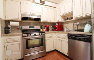 1-bedroom apartments in condo 61 m² in Miami Beach for $275,000