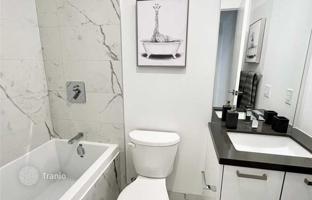 1-bedroom apartment in Ontario Street for C$767,000