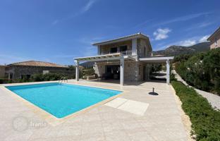 Three-storey villa with a swimming pool and a garden at 300 meters from the beach, Koilada, Greece for 690,000 €