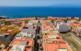 New two-bedroom apartment in Playa San Juan, Tenerife, Spain for 275,000 €