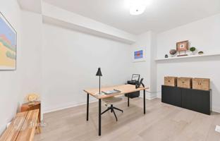 11-bedroom townhouse in Old Toronto for C$2,185,000