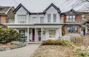9-bedroom townhouse in Clinton Street for C$2,076,000