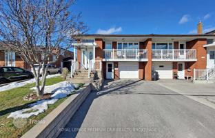 9-bedroom townhouse in North York for C$1,280,000