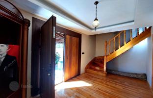 House 470 m² in Antalya (city) for 32,595,000 TRY