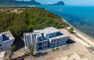 3-bedroom apartment 215 m² in Black River for 2,018,000 €