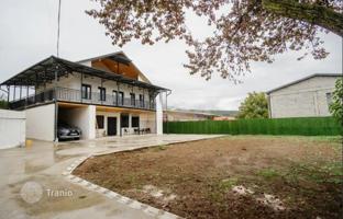 Detached house 390 m² in Tsavkisi for $439,000