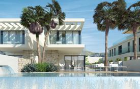 Villa overlooking the golf course, 10 minutes from the airport, Alicante, Spain for 895,000 €