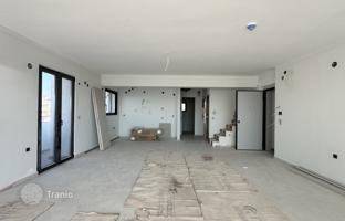3-bedroom house 163 m² in Kalamaria for 800,000 €