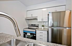 Apartment – Scarborough, Toronto, Ontario,  Canada for C$732,000