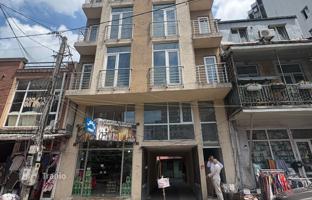 House 214 m² in Batumi for $420,000