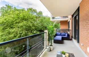 5-bedroom apartment in Etobicoke for C$1,249,000