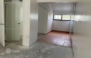 3-bedroom apartments in condo 210 m² in Sunny Isles Beach for $1,000,000