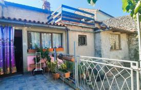 House Brtonigla, 230 m² for 230,000 €