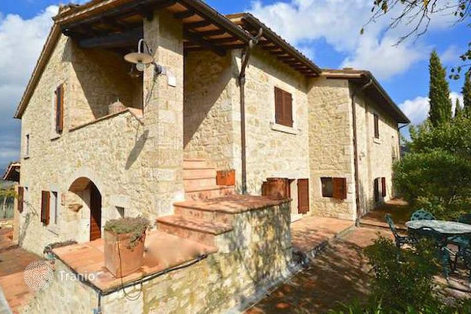 Villa for sale in Orvieto, Italy — listing 1742380