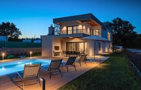 House Newly built luxury villa with heated pool! Surroundings of Svetvinčent for 928,000 €