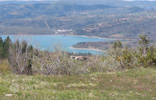 Land plot 2,600 m² in Pazin for 145,000 €