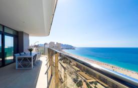 Three-bedroom apartment in an exclusive complex on the seafront, Benidorm, Alicante, Spain for 799,000 €