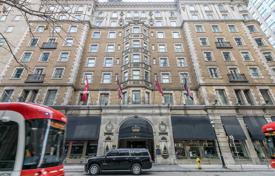 Apartment – Leader Lane, Old Toronto, Toronto,  Ontario,   Canada for C$809,000