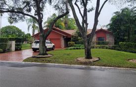 Townhome – Coral Springs, Florida, USA for $699,000