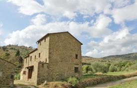 Houses in Cortona for sale. Real estate Tuscany. for 750,000 €