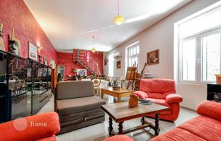 4-bedroom cottage 240 m² in Tivat city for 685,000 €