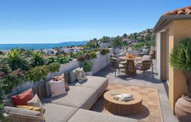 New residential complex with a swimming pool in Golfe-Juan, Cote d'Azur, France for From 400,000 €