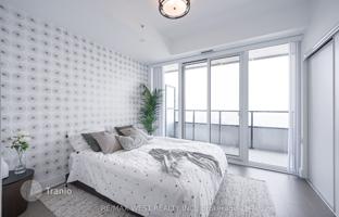 5-bedroom apartment in Etobicoke for C$1,003,000