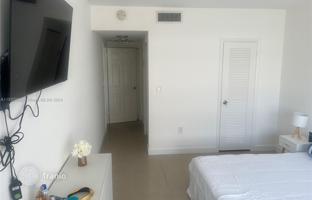 1-bedroom apartments in condo 81 m² in Hallandale Beach for $369,000