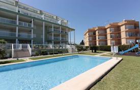 Five-room apartment on the first line from the sea in Denia, Alicante, Spain for 330,000 €
