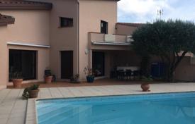 3-bedrooms villa in Occitanie, France for 3,200 € per week