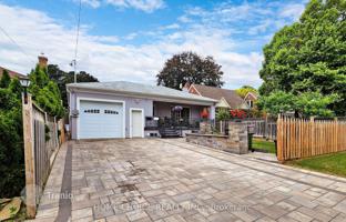 12-bedroom house in Scarborough for C$2,070,000