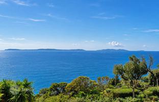 4-bedroom villa in Rayol-Canadel-sur-Mer for 1,990,000 €
