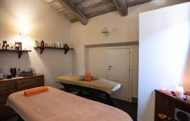 Castiglione del Lago (Perugia) — Umbria — Hotel/Agritourism/Residence for sale for 3,200,000 €